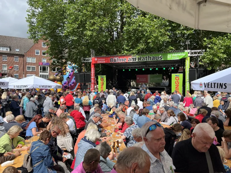 Live-Bingo beim Delft- und Hafenfest Emden