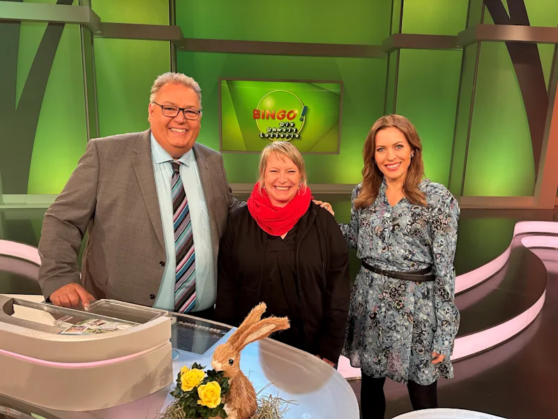 Jana gewinnt 9.000 € beim „Süßen Glück“