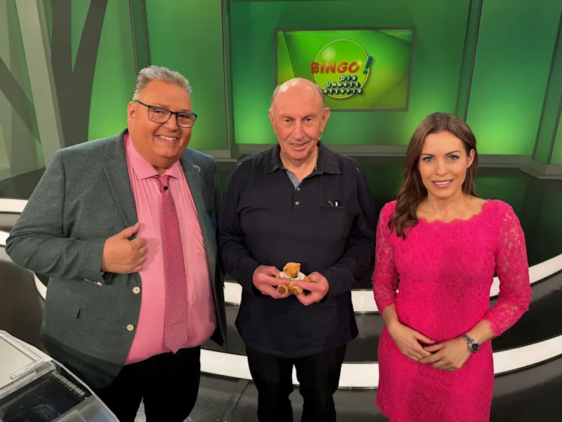 Wolfgang freut sich über 3.000 €